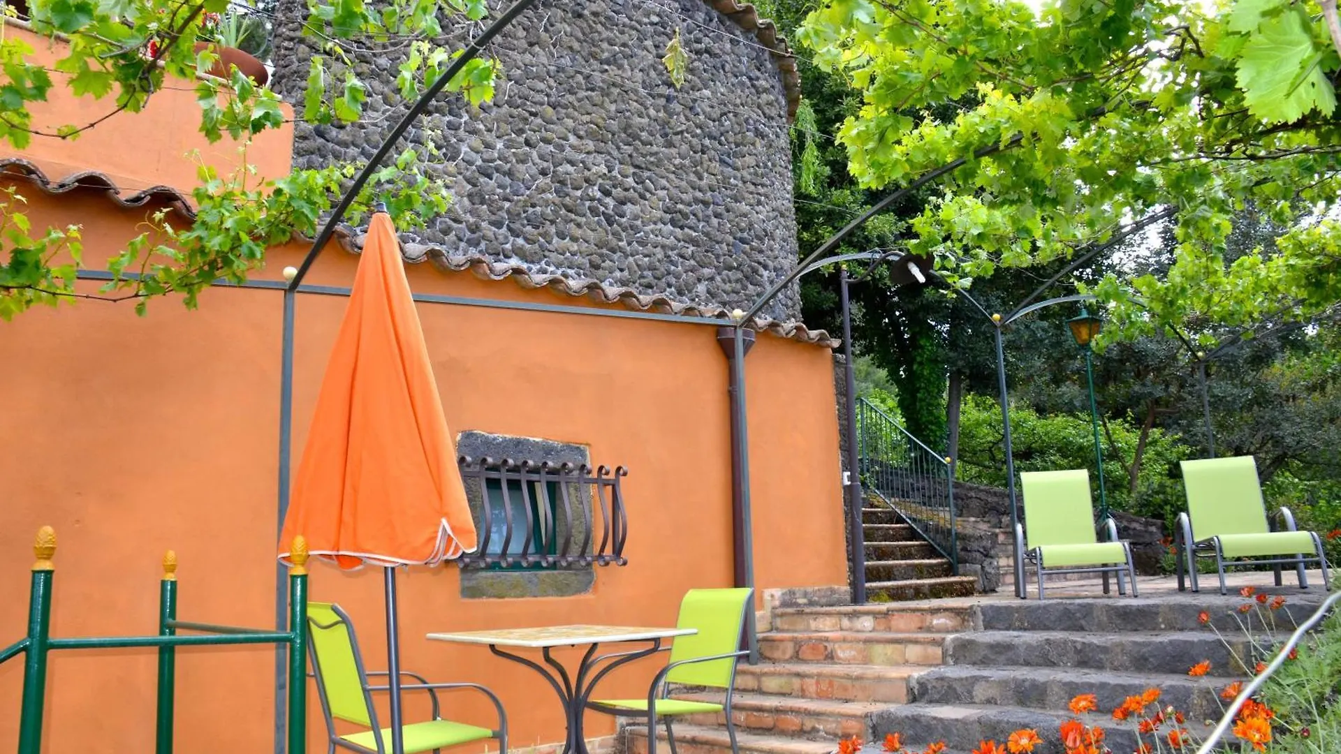 Holiday home Villa Scozilia Piedimonte Etneo