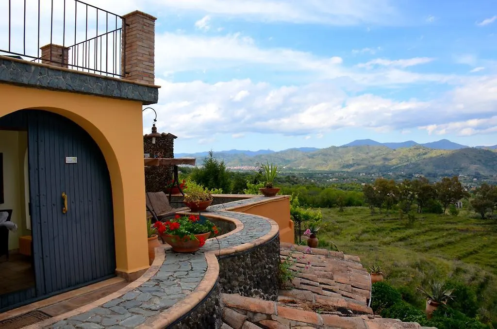 Villa Scozilia بيديمونتي إتنيو إيطاليا