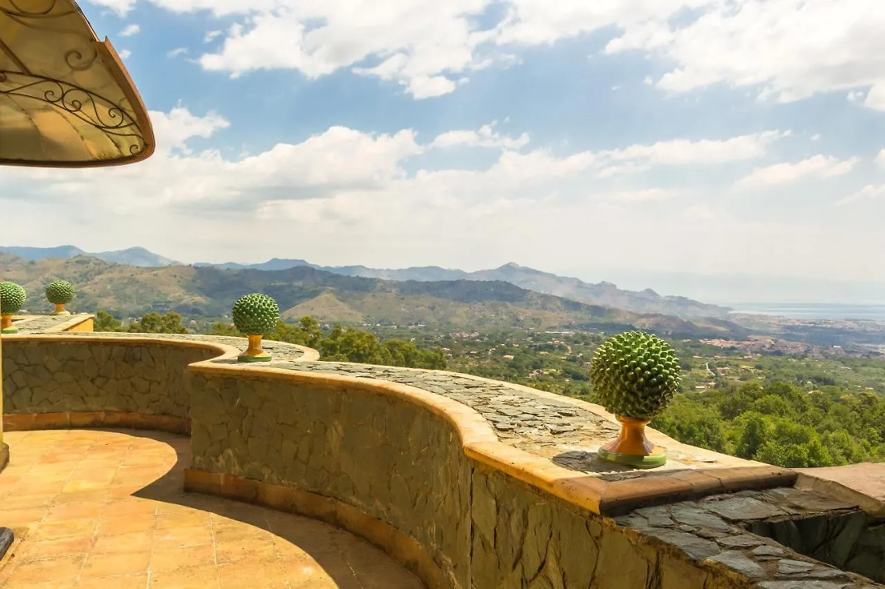 Villa Scozilia بيديمونتي إتنيو إيطاليا